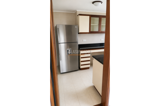 Apartamentos, Venta, Multicentro - $520.000.000