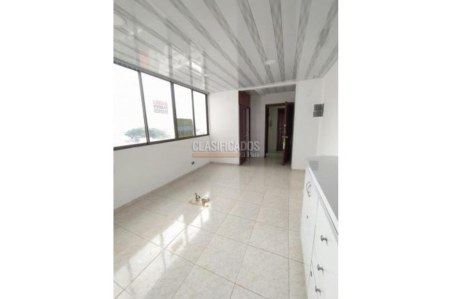 Oficinas y Consultorios, Venta en Los Cámbulos