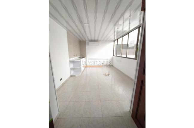 Oficinas y Consultorios, Venta en Los Cámbulos