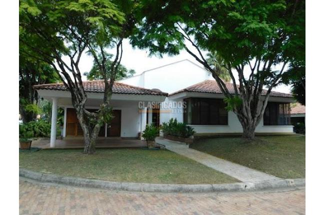 Casas, Alquiler en Pance