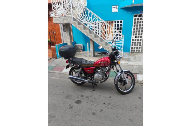 Suzuki GN 2023