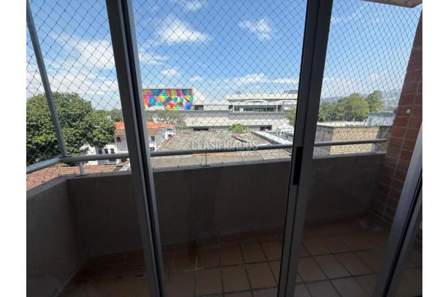 Apartamentos, Alquiler, El Limonar - $2.800.000