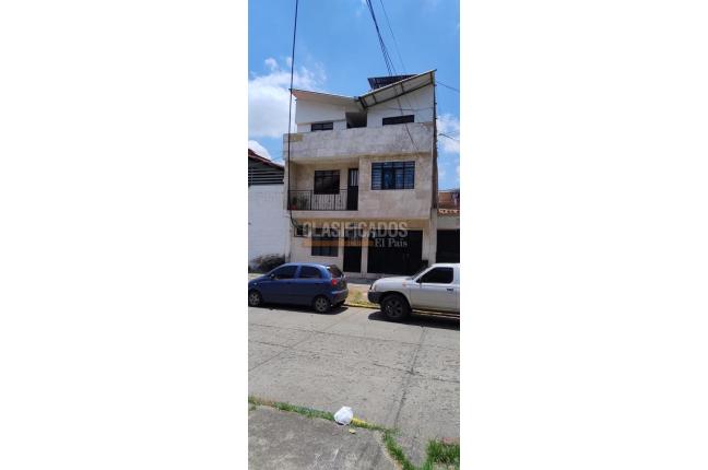 Edificios, Venta, Junín - $1.200.000.000