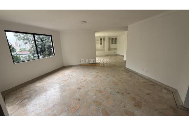 Apartamentos, Venta en Santa Mónica Residencial