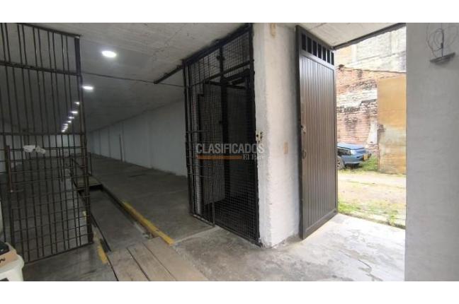 Locales y Bodegas, Venta, Cristóbal Colón - $1.300.000.000