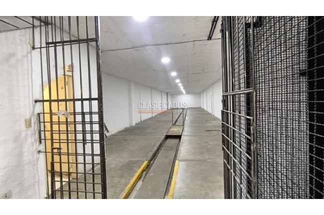 Locales y Bodegas, Venta, Cristóbal Colón - $1.300.000.000