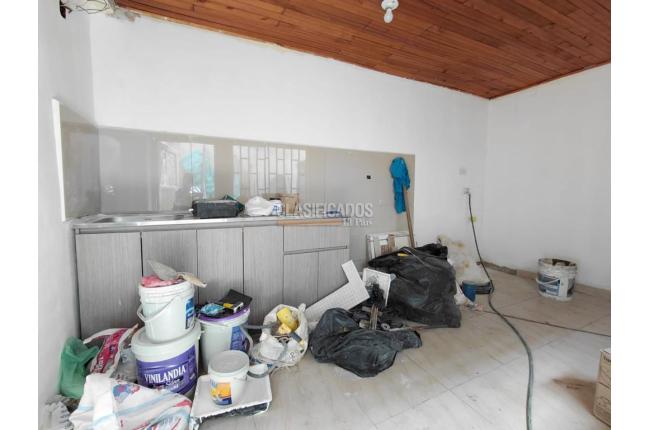 Locales y Bodegas, Alquiler, Yumbo - $4.000.000