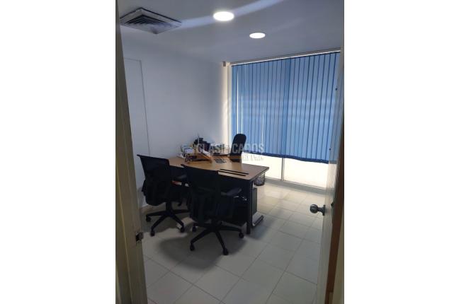 Oficinas y Consultorios, Alquiler, San Vicente - $3.200.000