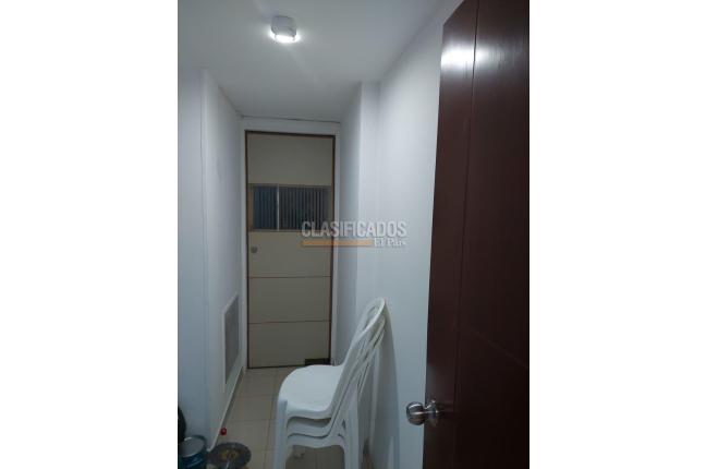 Oficinas y Consultorios, Alquiler, San Vicente - $3.200.000