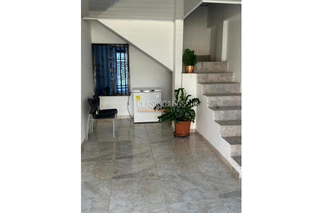 Casas, Venta en Nueva Floresta