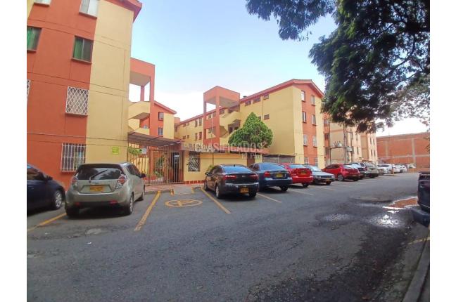Apartamentos, Venta en Salomia