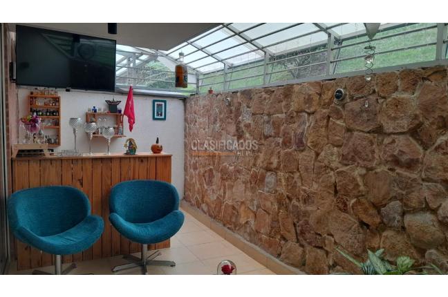 Apartamentos, Venta, Cerro Cristales - $450.000.000