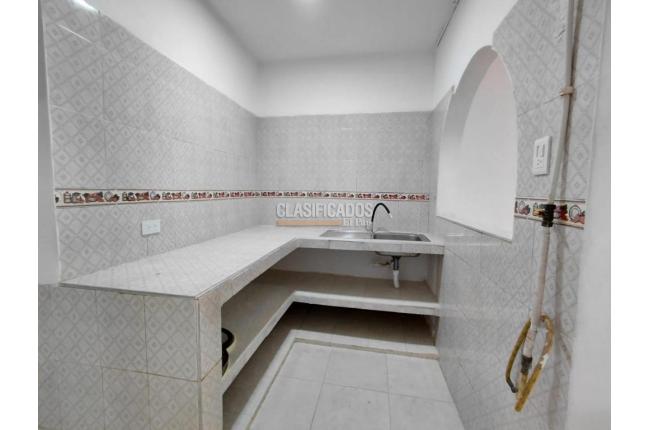 Apartamentos, Alquiler, El Vallado - $700.000