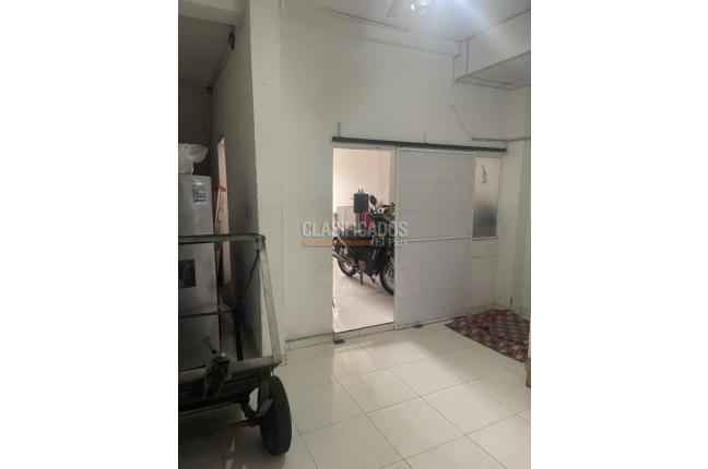 Casas, Venta, Junín - $650.000.000
