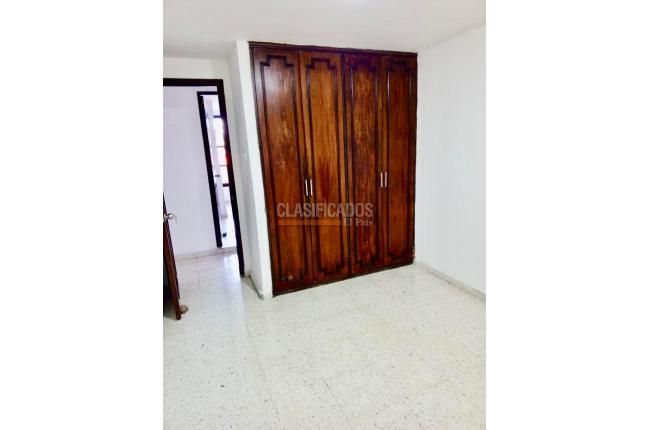 Apartamentos, Venta, Versalles - $450.000.000