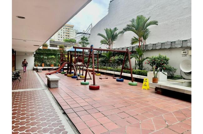 Apartamentos, Venta, Versalles - $450.000.000