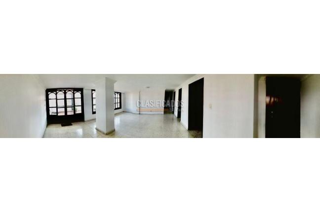 Apartamentos, Venta, Versalles - $450.000.000