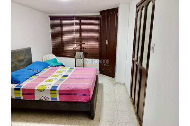 Apartamentos, Venta, Versalles - $450.000.000