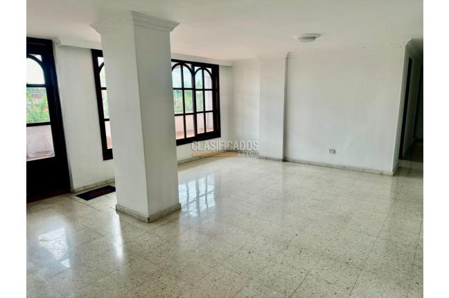 Apartamentos, Venta, Versalles - $450.000.000