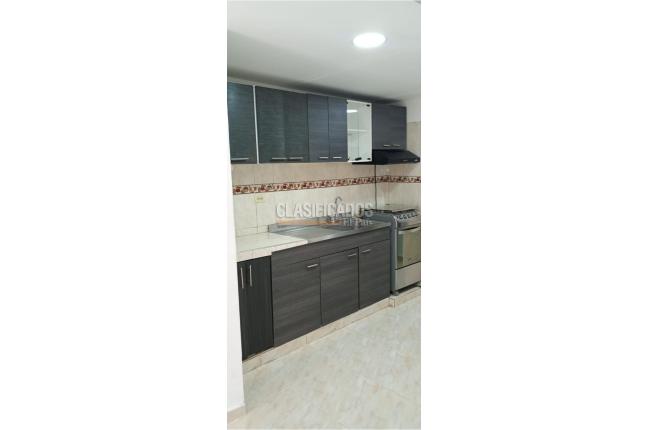 Casas, Alquiler en Salomia