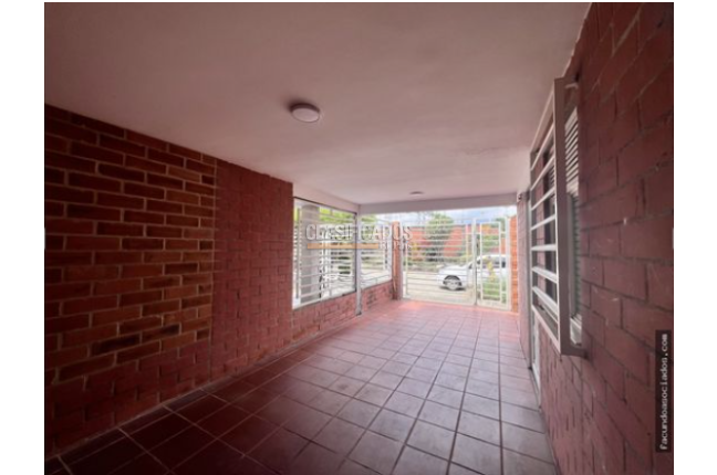 Casas, Alquiler en Jamundí