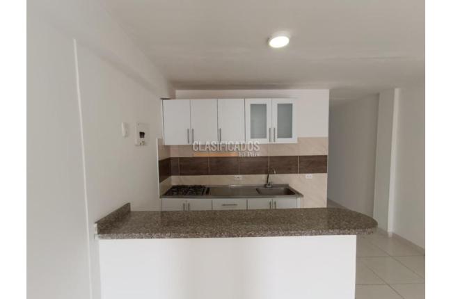 Apartamentos, Alquiler, Salomia - $950.000