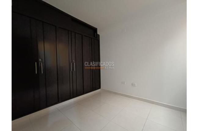 Apartamentos, Alquiler, Salomia - $950.000