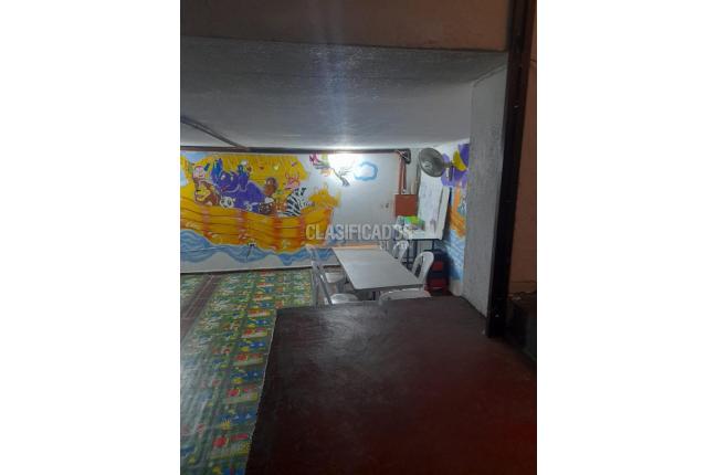 Locales y Bodegas, Venta, Cristóbal Colón - $720.000.000