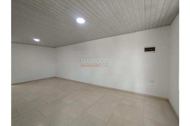 Casas, Alquiler en Salomia