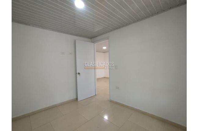 Casas, Alquiler, Salomia - $1.600.000