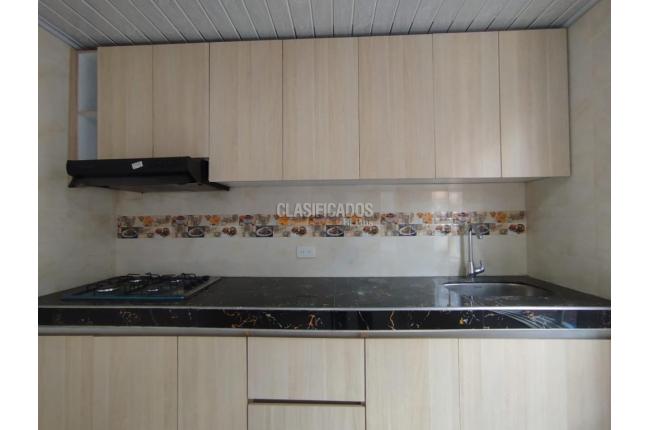 Casas, Alquiler, Salomia - $1.600.000