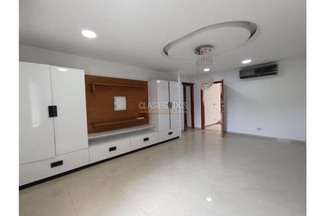 Casas, Alquiler, La Hacienda - $5.000.000