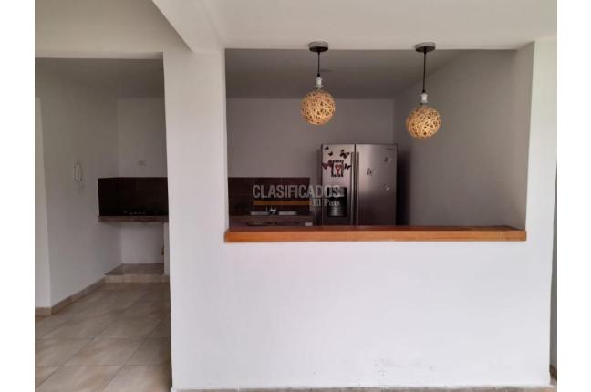 Casas, Alquiler, Prados del Norte - $13.000.000