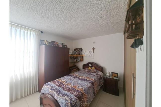 Apartamentos, Venta, Álamos - $300.000.000