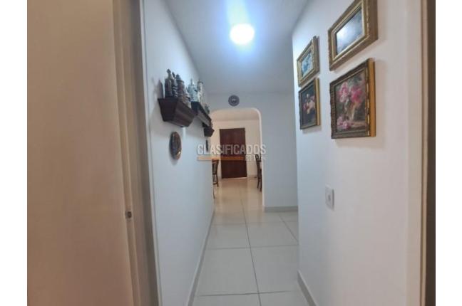 Apartamentos, Venta, Álamos - $300.000.000