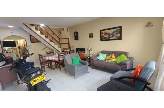 Casas, Venta en Champagñat