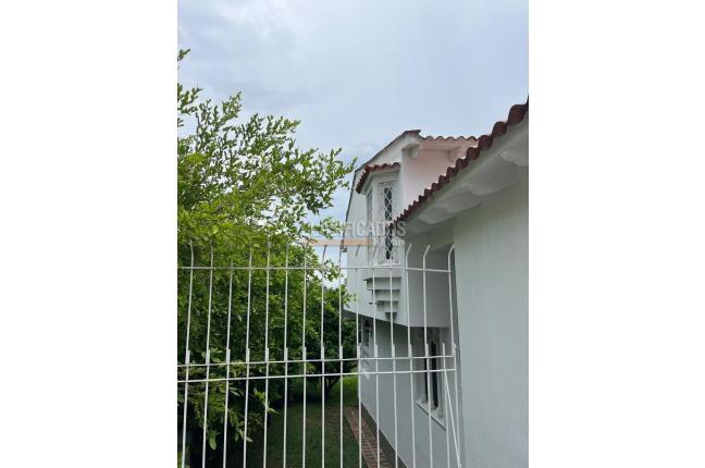 Casas, Venta en Ciudad Jardín