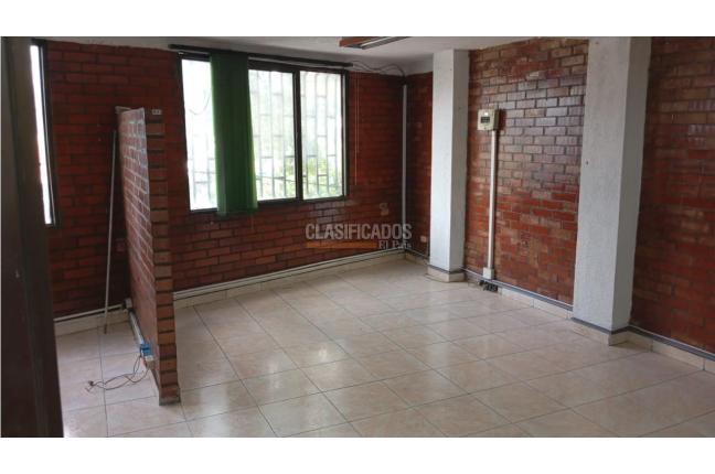 Locales y Bodegas, Alquiler, San Bosco - $7.800.000