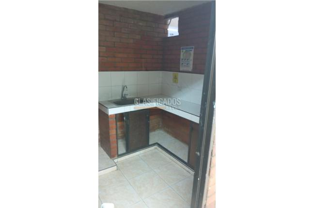 Locales y Bodegas, Alquiler, San Bosco - $7.800.000