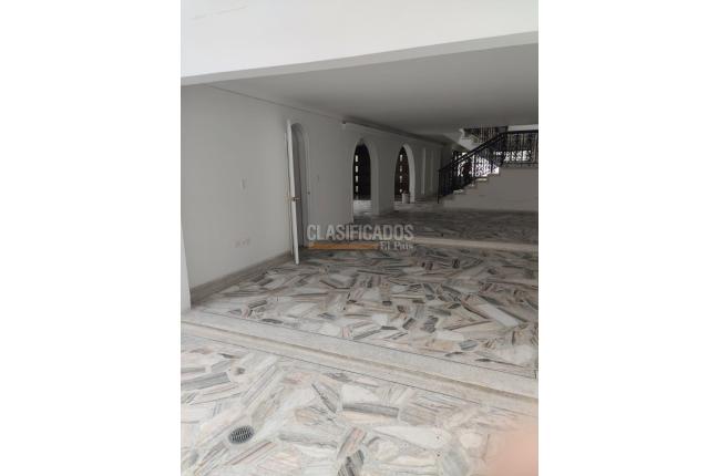 Casas, Venta en Ciudad Jardín