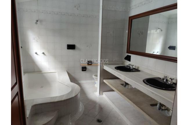 Casas, Venta, Ciudad Jardín - $860.000.000