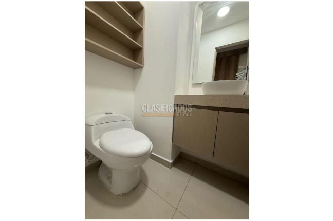 Oficinas y Consultorios, Alquiler, Centro Ccial. Jardín Plaza - $10.100.000