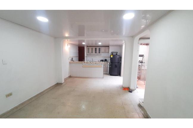 Casas, Alquiler, La Flora - $4.000.000