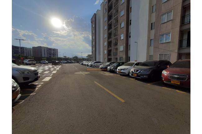 Apartamentos, Alquiler, Ciudad Pacifica - $2.200.000