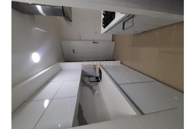 Apartamentos, Alquiler, Ciudad Pacifica - $2.200.000