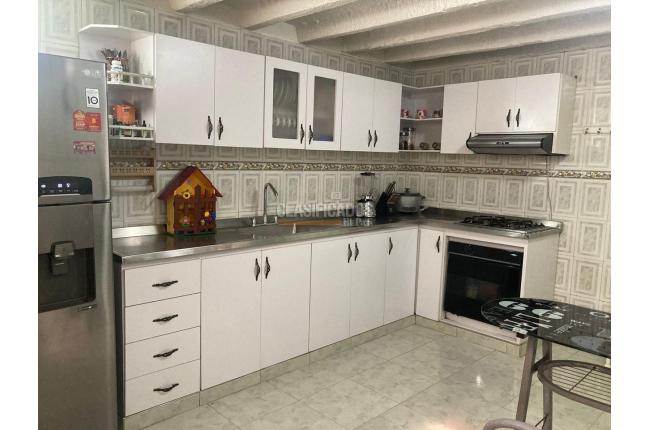 Casas, Venta, La Merced - $580.000.000
