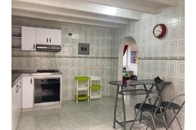 Casas, Venta, La Merced - $580.000.000