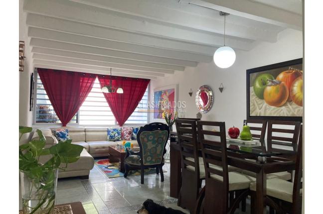 Casas, Venta, La Merced - $580.000.000