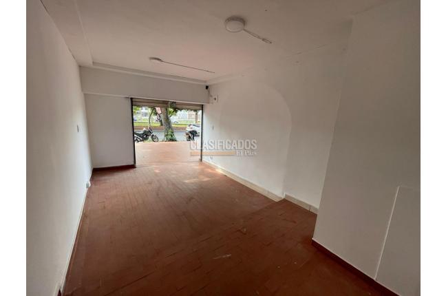 Locales y Bodegas, Alquiler, Champagñat - $800.000