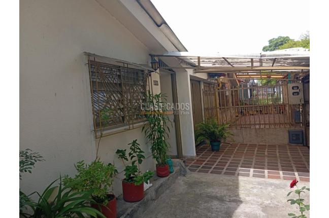 Casas, Alquiler, La Flora - $3.000.000